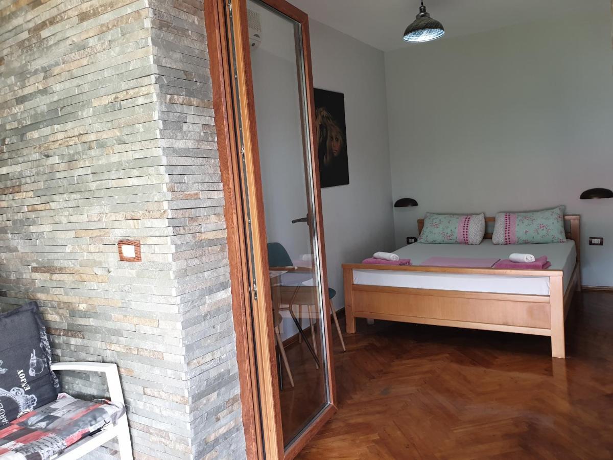 Elisabet Appartement *
